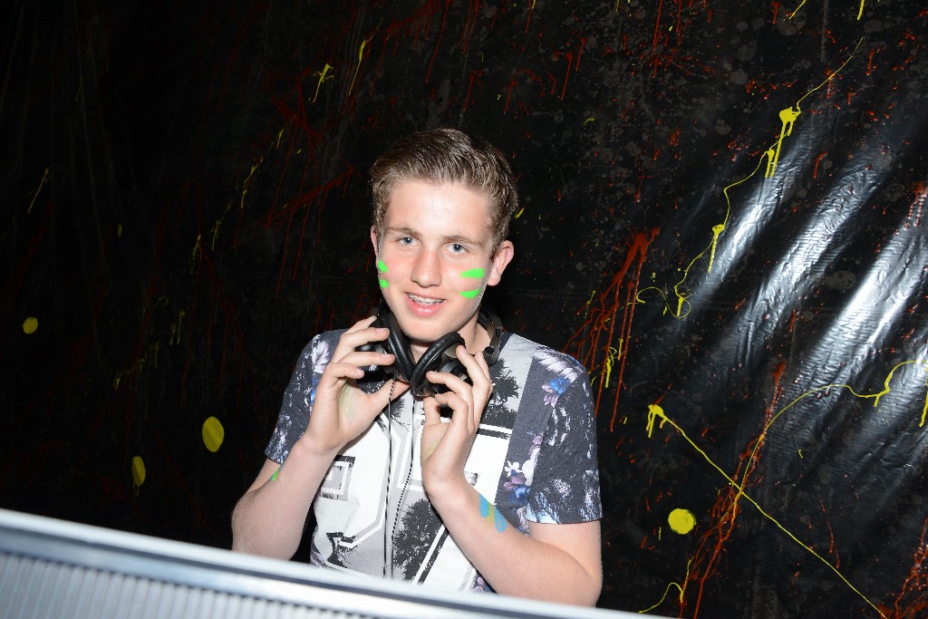 ../Images/Blacklight Ibiza Party 407.jpg